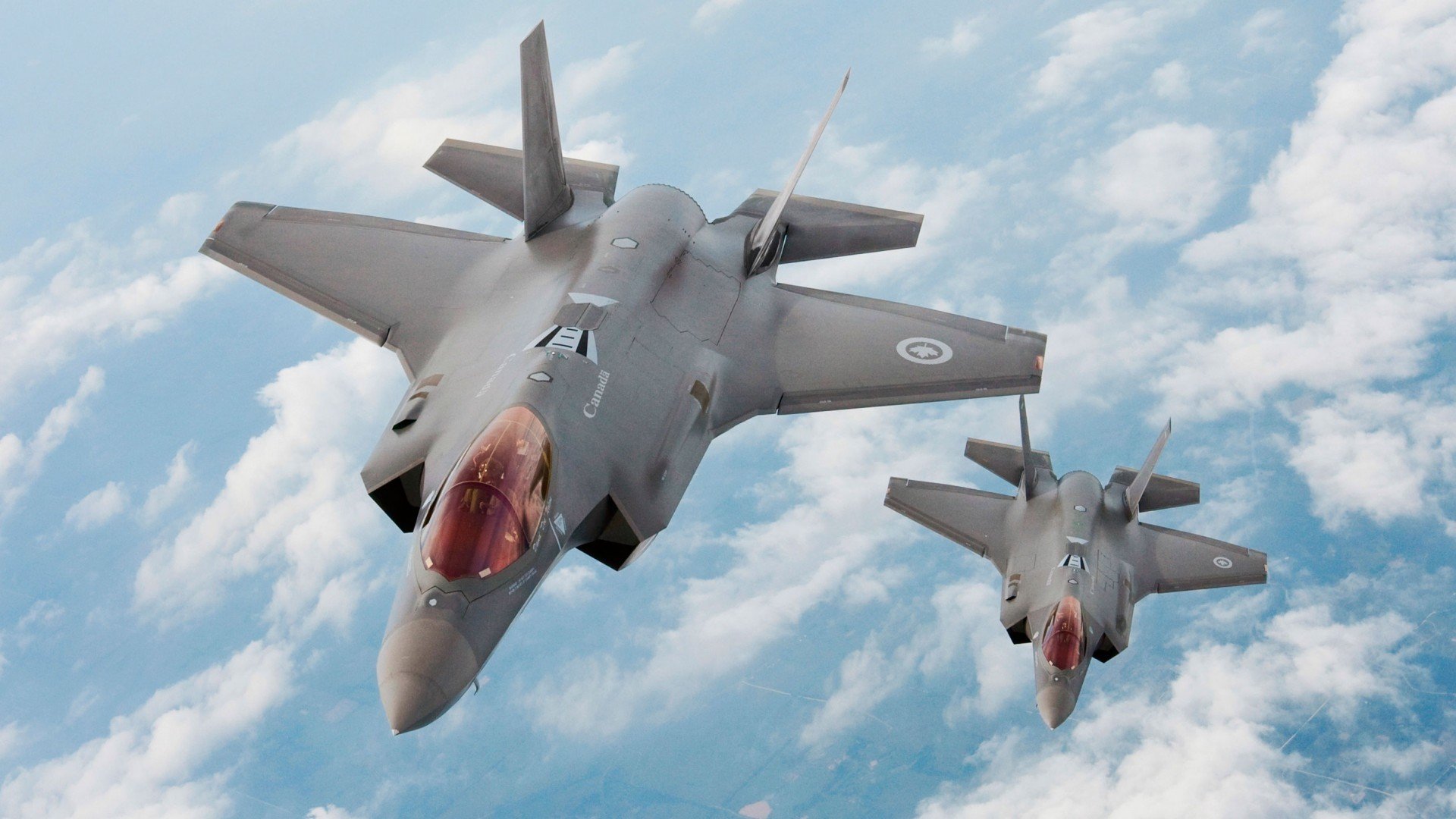 锋线终结能力是否已经超越跑位成为第一评估标准，锋线进攻什么意思